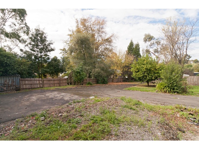 1a Alamein Avenue, Kilsyth VIC 3137