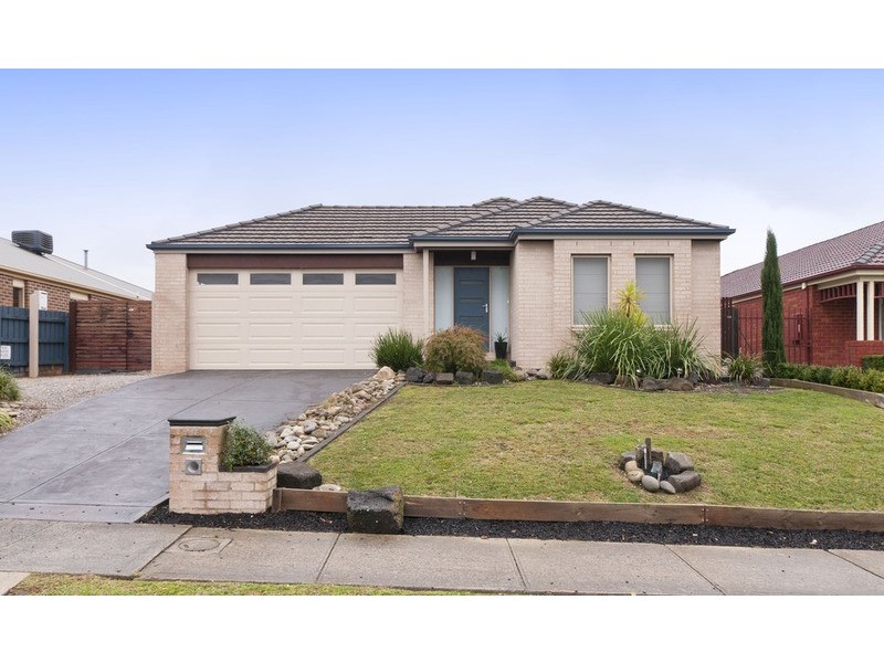 47 Freshfield Avenue, Mooroolbark VIC 3138