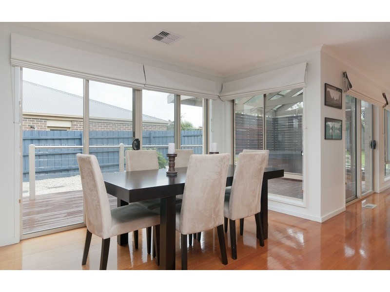 47 Freshfield Avenue, Mooroolbark VIC 3138