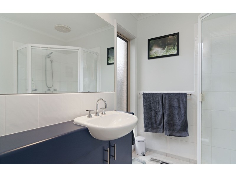 47 Freshfield Avenue, Mooroolbark VIC 3138