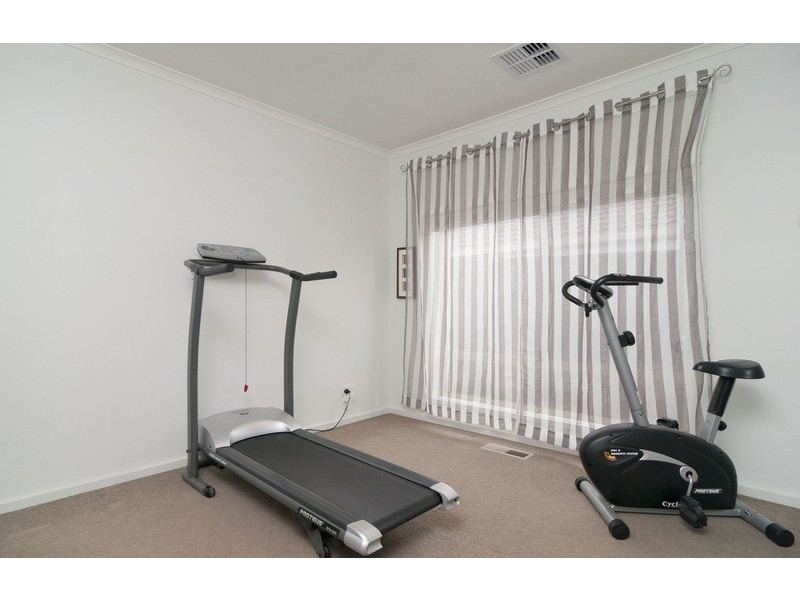 47 Freshfield Avenue, Mooroolbark VIC 3138