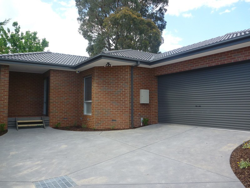 30a Andrew Street, Mooroolbark VIC 3138