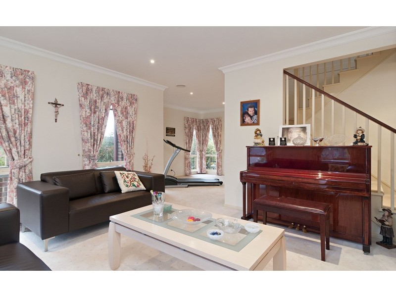 1 Ally Terrace, Chirnside Park VIC 3116