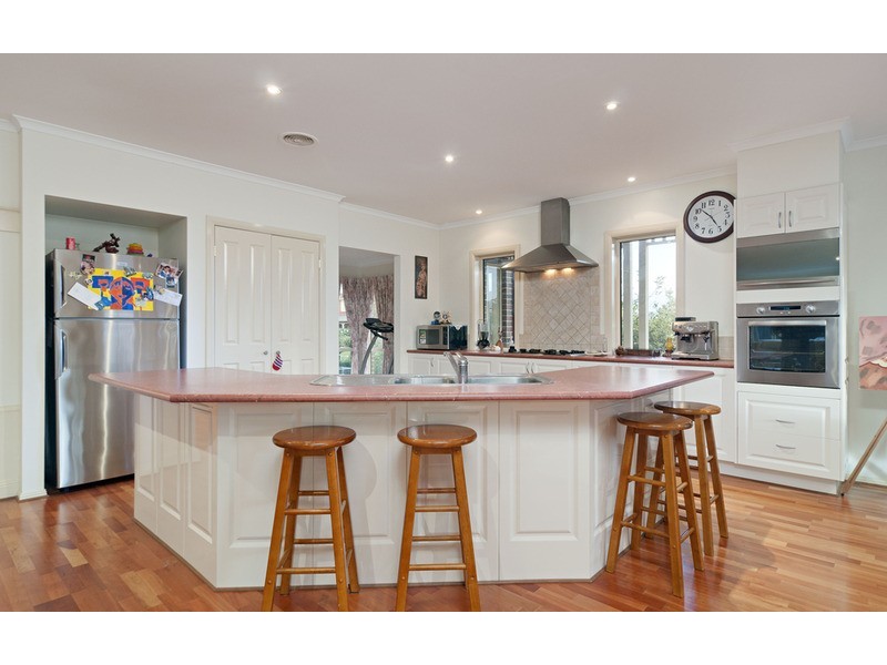 1 Ally Terrace, Chirnside Park VIC 3116