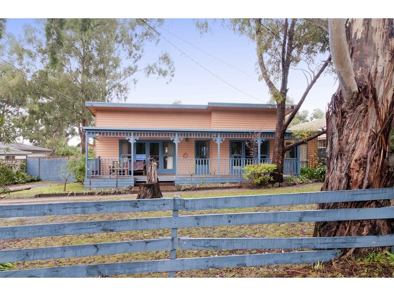 62 Lyons Road, Croydon North VIC 3136