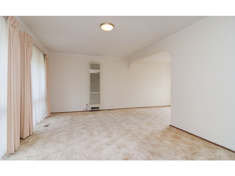 697 Mt Dandenong Road, Kilsyth VIC 3137