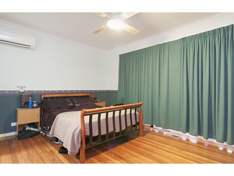 2/137 Switchback Road, Chirnside Park VIC 3116