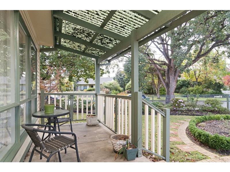 9 Andrew Street, Mooroolbark VIC 3138