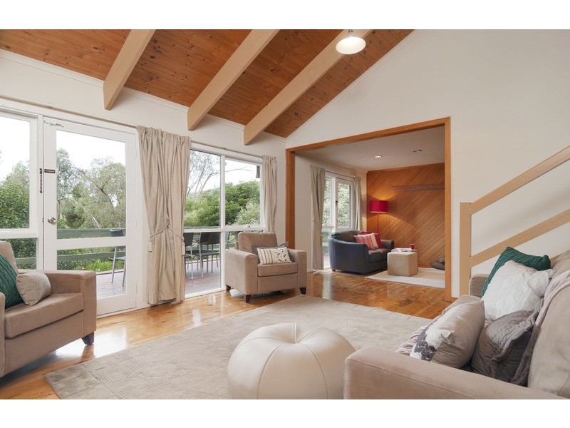 22 Sycamore Grove, Mount Evelyn VIC 3796
