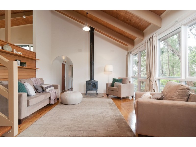 22 Sycamore Grove, Mount Evelyn VIC 3796