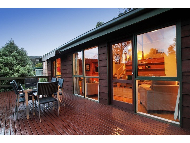 22 Sycamore Grove, Mount Evelyn VIC 3796