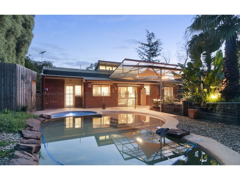 17 Graneby Rise, Mount Evelyn VIC 3796