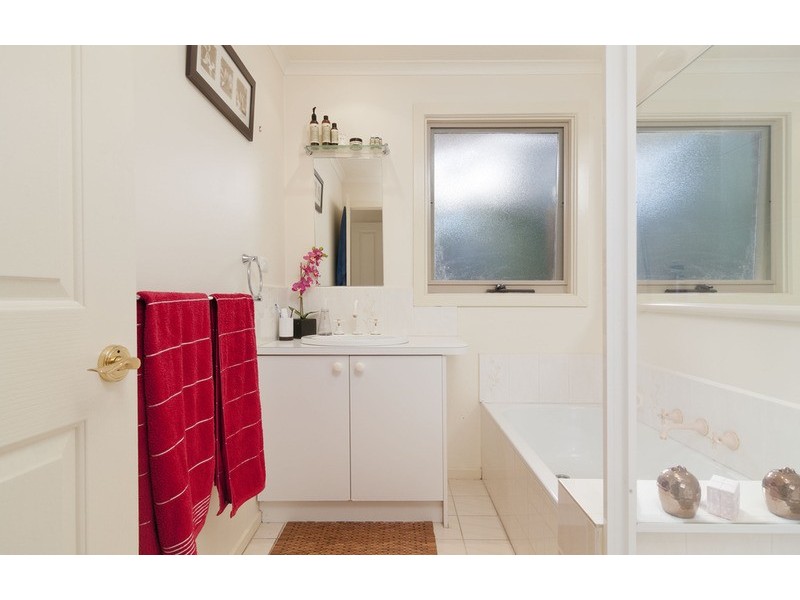 17 Graneby Rise, Mount Evelyn VIC 3796