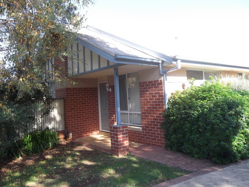 10/16 Mountain View  Road, Kilsyth VIC 3137