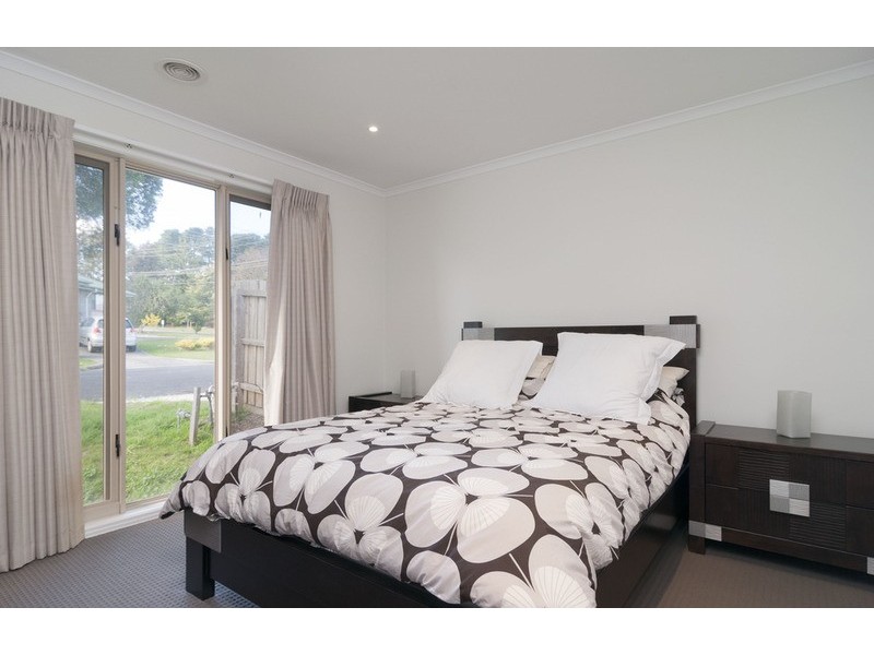 1a Sophie Street, Kilsyth VIC 3137