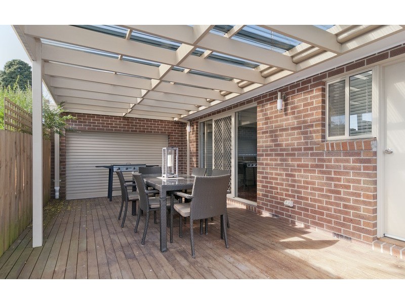 1a Sophie Street, Kilsyth VIC 3137