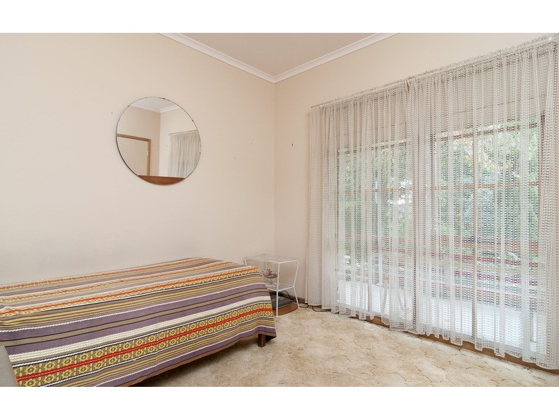 13 Greenbank Drive, Mooroolbark VIC 3138