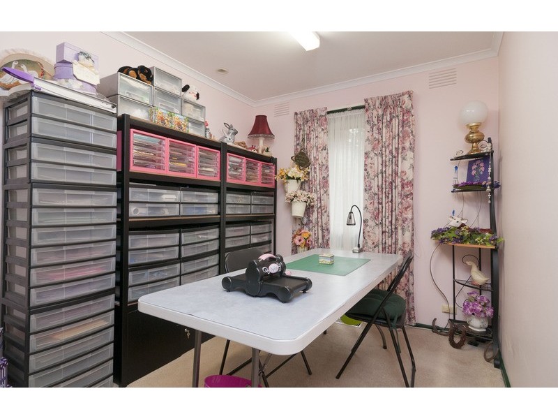 40 Batterbee Drive, Mooroolbark VIC 3138