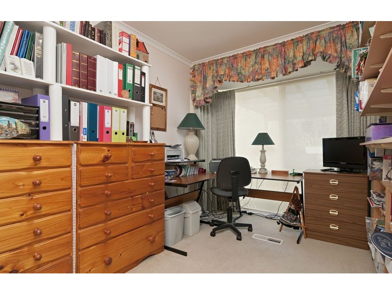 40 Batterbee Drive, Mooroolbark VIC 3138