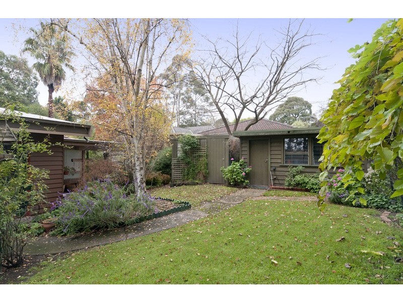 40 Batterbee Drive, Mooroolbark VIC 3138
