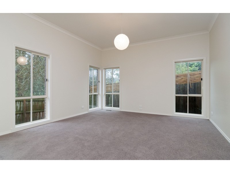 43a Greenslopes Drive, Mooroolbark VIC 3138