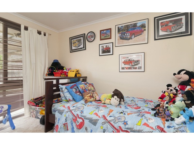 12 Parklands Avenue, Chirnside Park VIC 3116