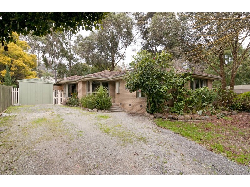 76 Swansea Road, Montrose VIC 3765