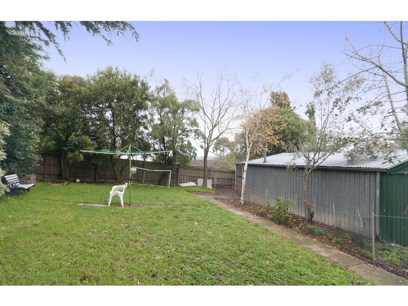 13 Shirley Street, Mooroolbark VIC 3138
