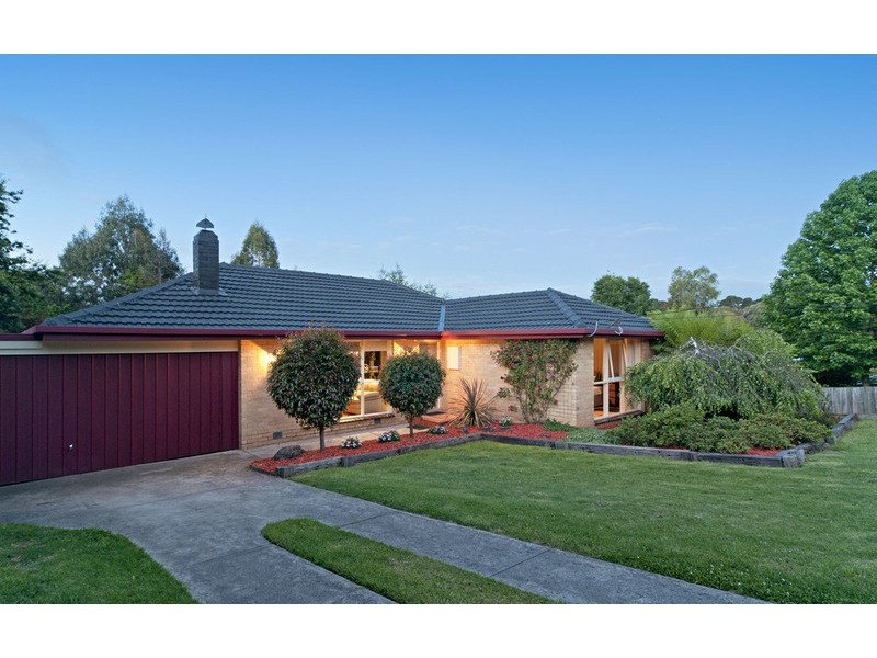 17 Gordon Court, Mooroolbark VIC 3138