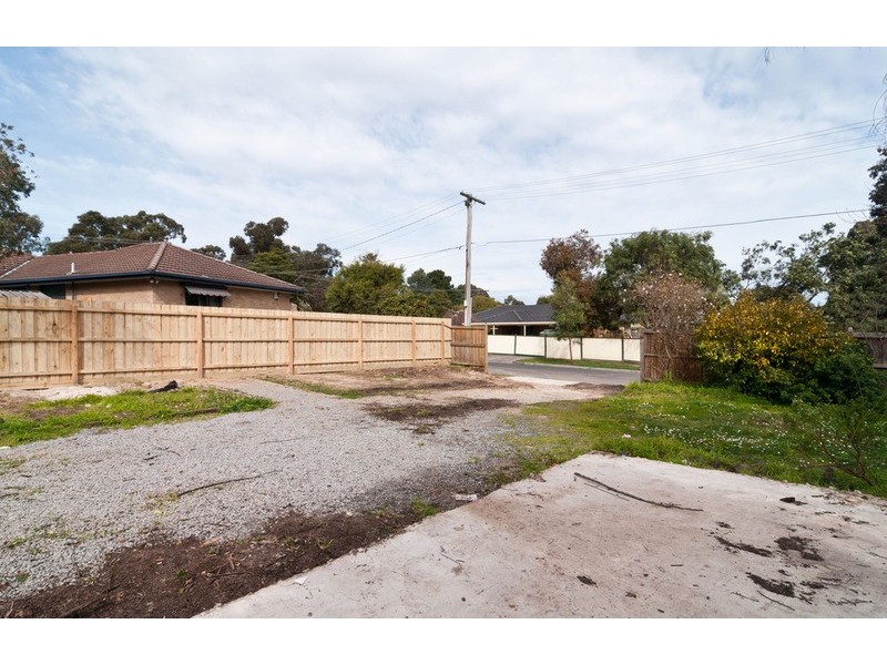 13 Hansford Close, Kilsyth VIC 3137