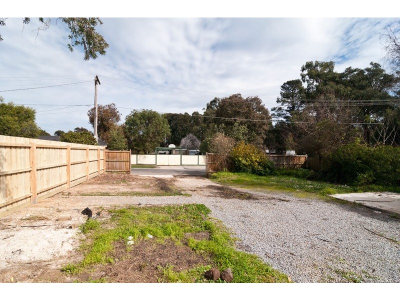 13 Hansford Close, Kilsyth VIC 3137