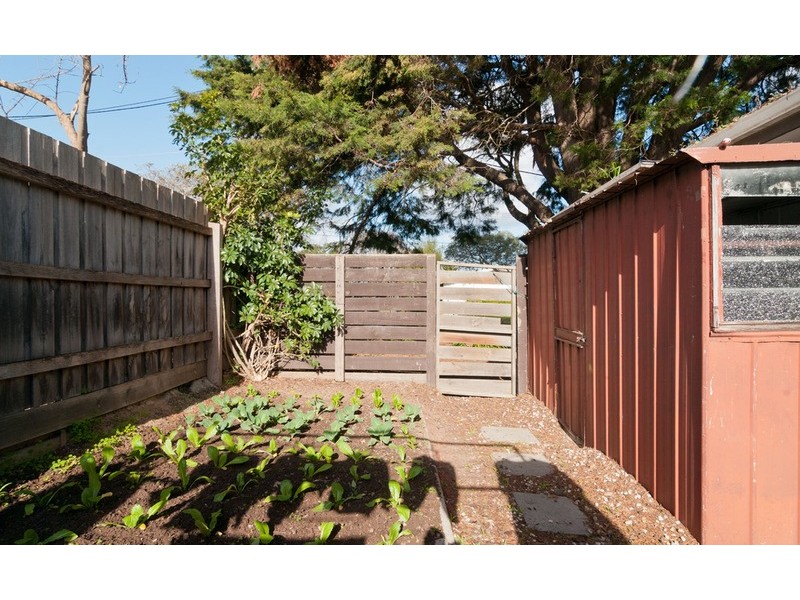 1/65 Hewish Road, Croydon VIC 3136