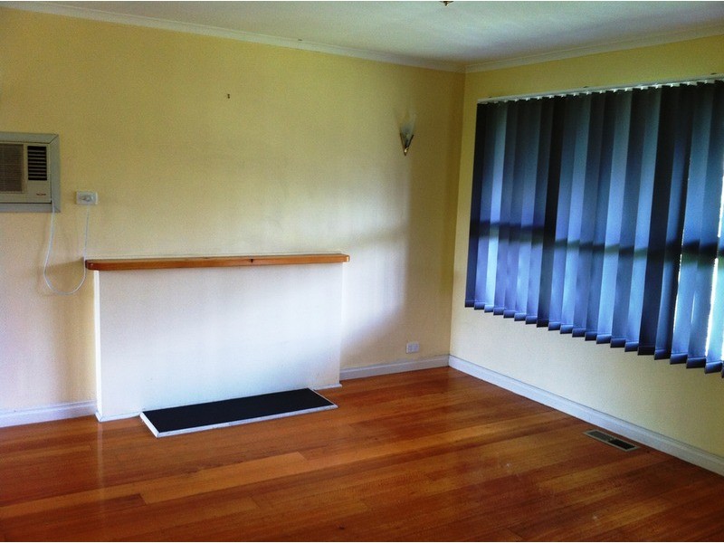 56 Pembroke Road, Mooroolbark VIC 3138
