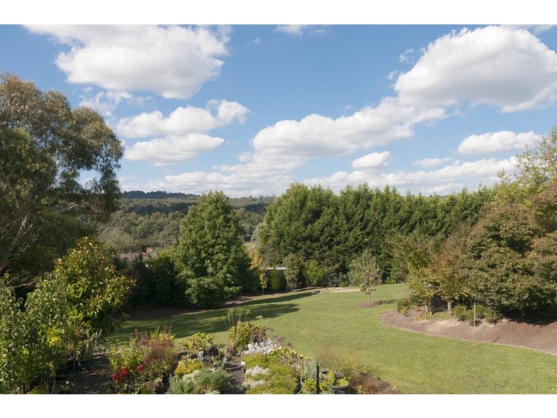 2/593 Hull Road, Lilydale VIC 3140