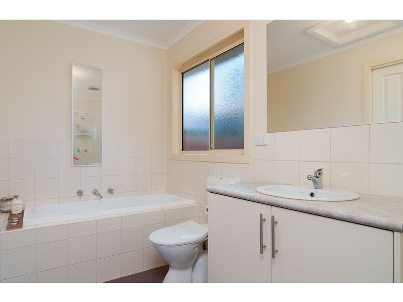 13/7-9 North Road, Lilydale VIC 3140