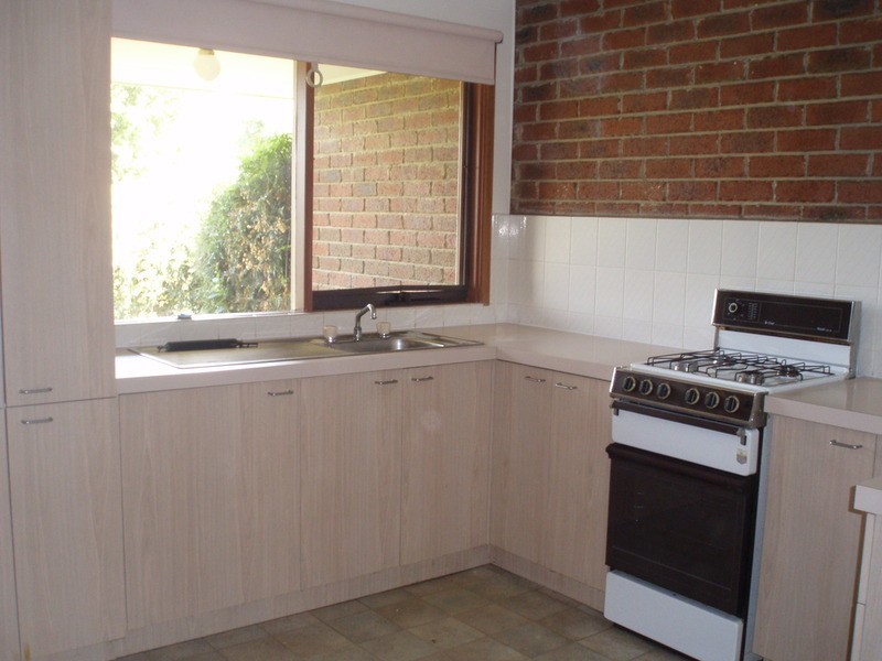 8/17-25 Ervin Road, Kilsyth VIC 3137