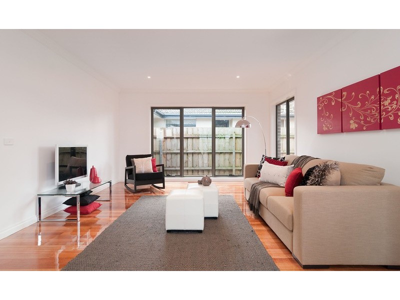 1 Pitt Road, Kilsyth VIC 3137