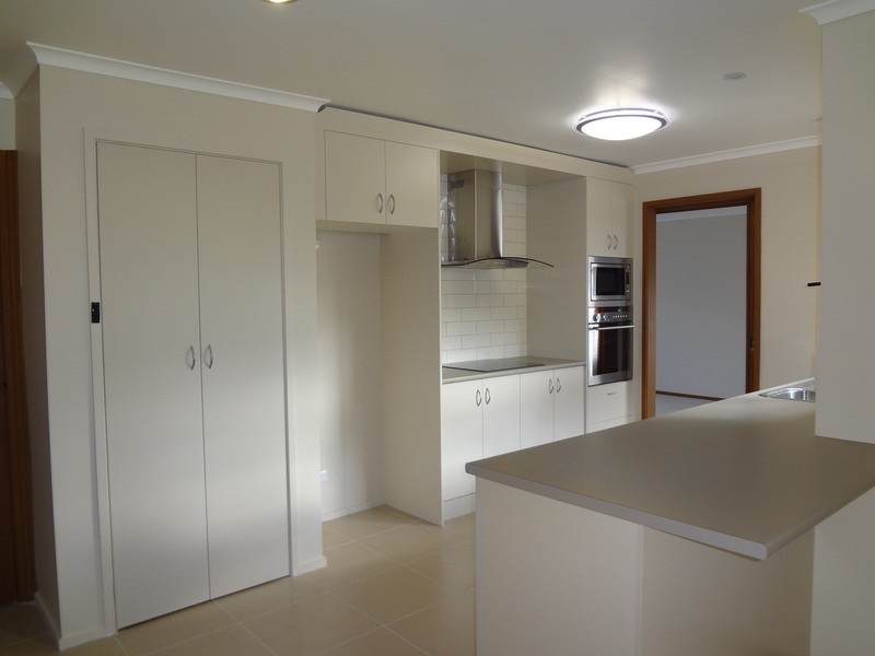 5 Ashton Avenue, Mooroolbark VIC 3138