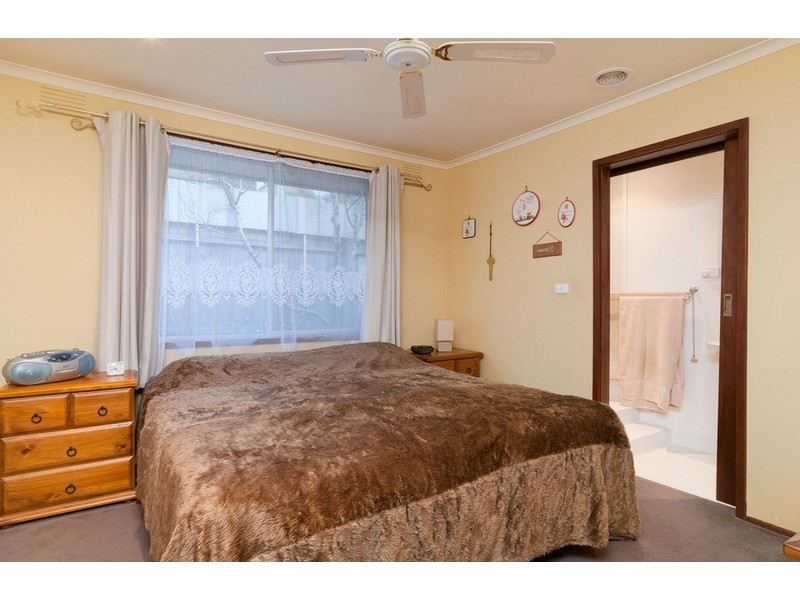 20 Joanne Avenue, Chirnside Park VIC 3116