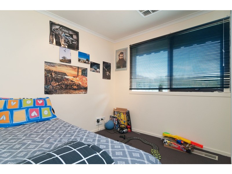 39 Campaspe Drive, Croydon Hills VIC 3136