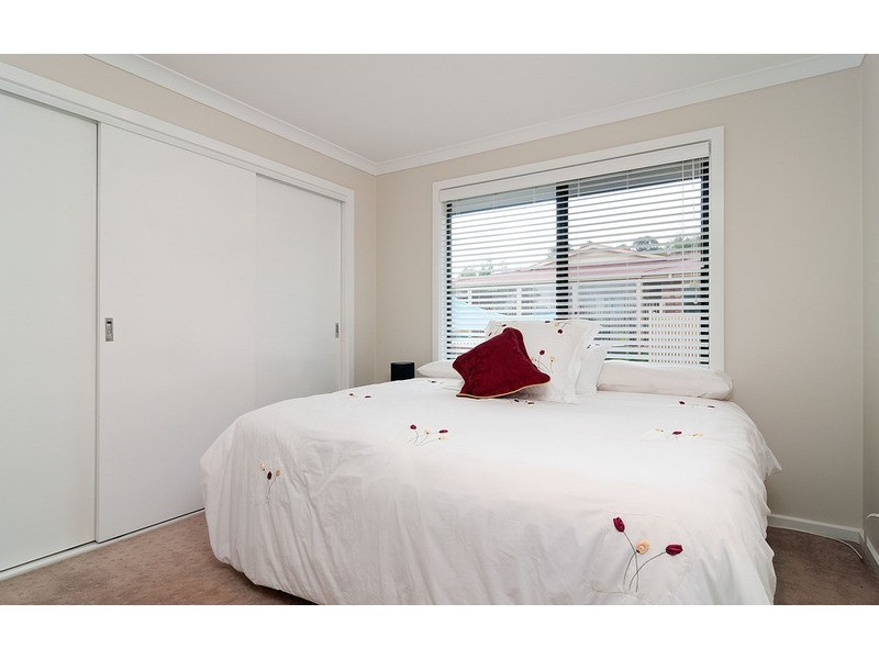 2/7 El Centro, Chirnside Park VIC 3116