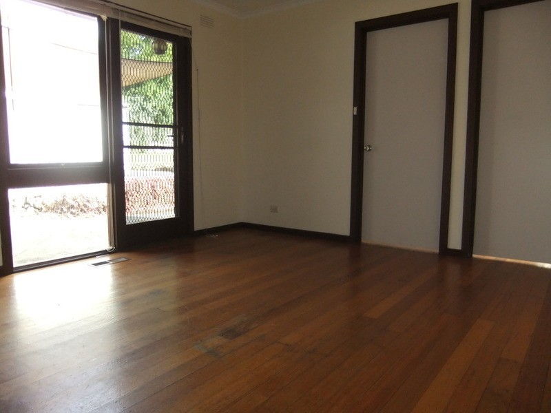 23 Carronvale Road, Mooroolbark VIC 3138