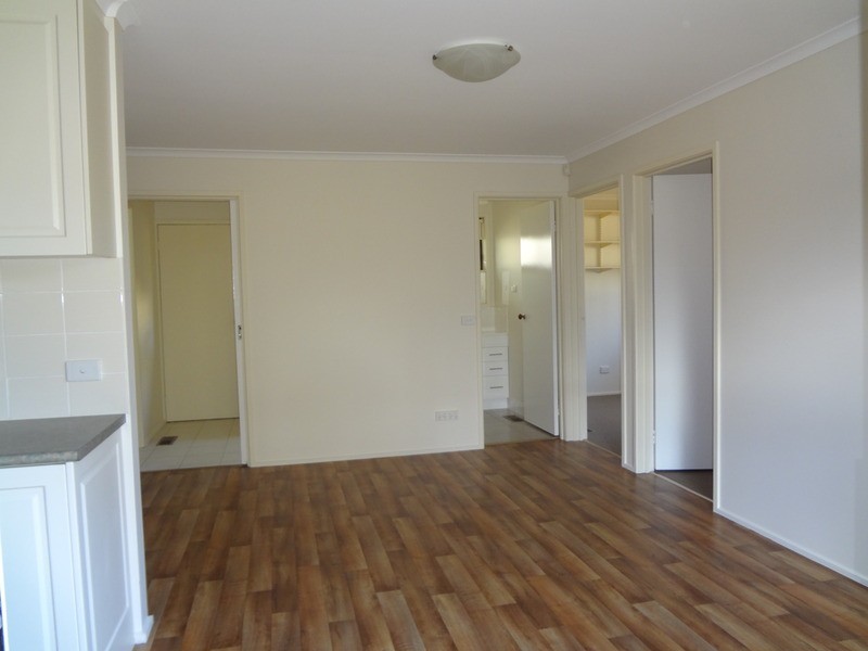 40 Churchill  Drive, Mooroolbark VIC 3138