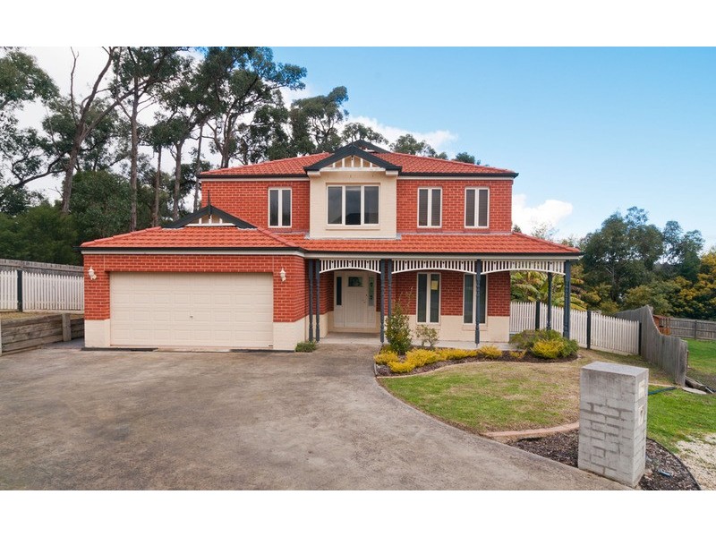 5 Anton Court, Mooroolbark VIC 3138