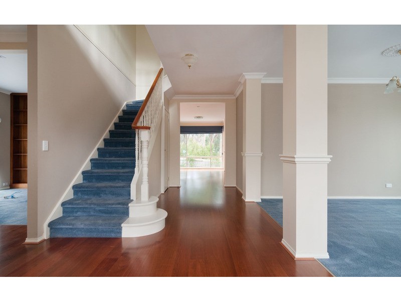 5 Anton Court, Mooroolbark VIC 3138