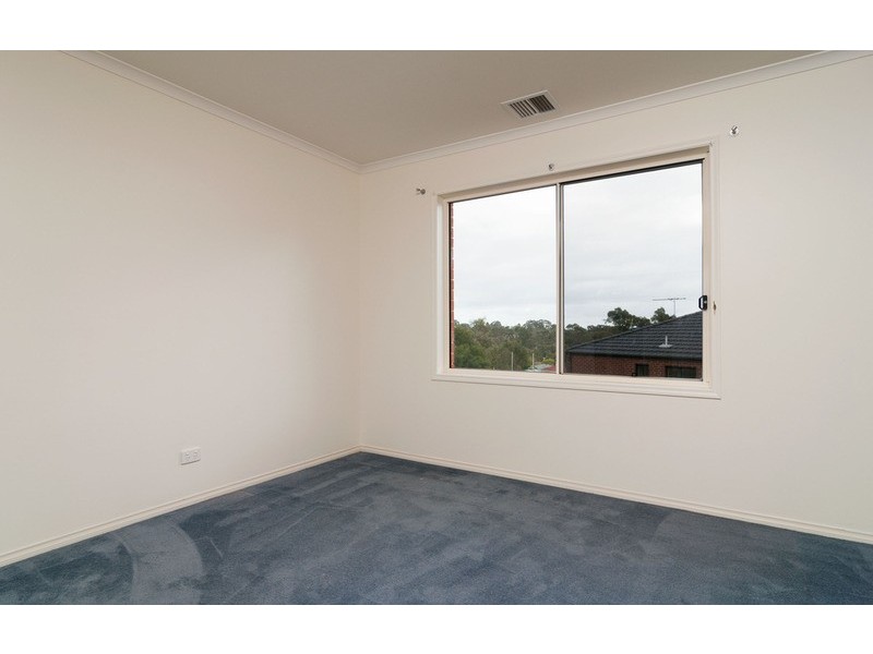 5 Anton Court, Mooroolbark VIC 3138