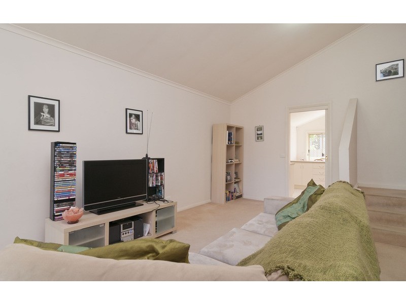 2/88-90 Anderson Street, Lilydale VIC 3140