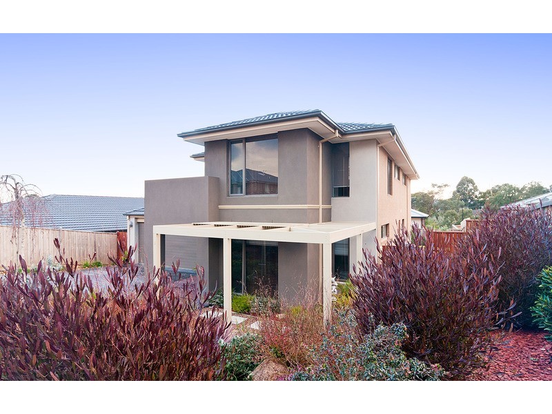 4 Scheffer Crescent, Croydon VIC 3136