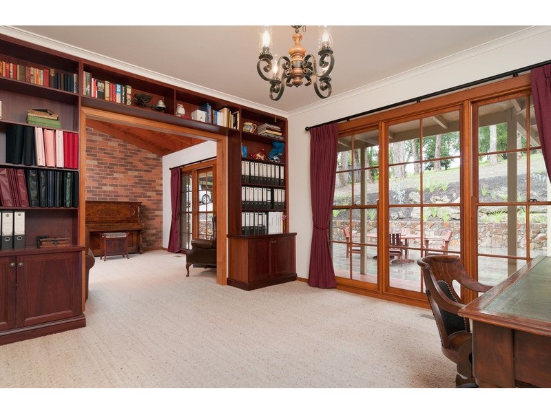 85 Edinburgh Rd, Lilydale VIC 3140