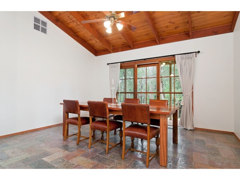 85 Edinburgh Rd, Lilydale VIC 3140